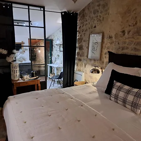 Le Patio De Sophie 3* Sisteron