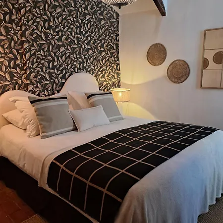 Le Patio De Sophie 3* Sisteron